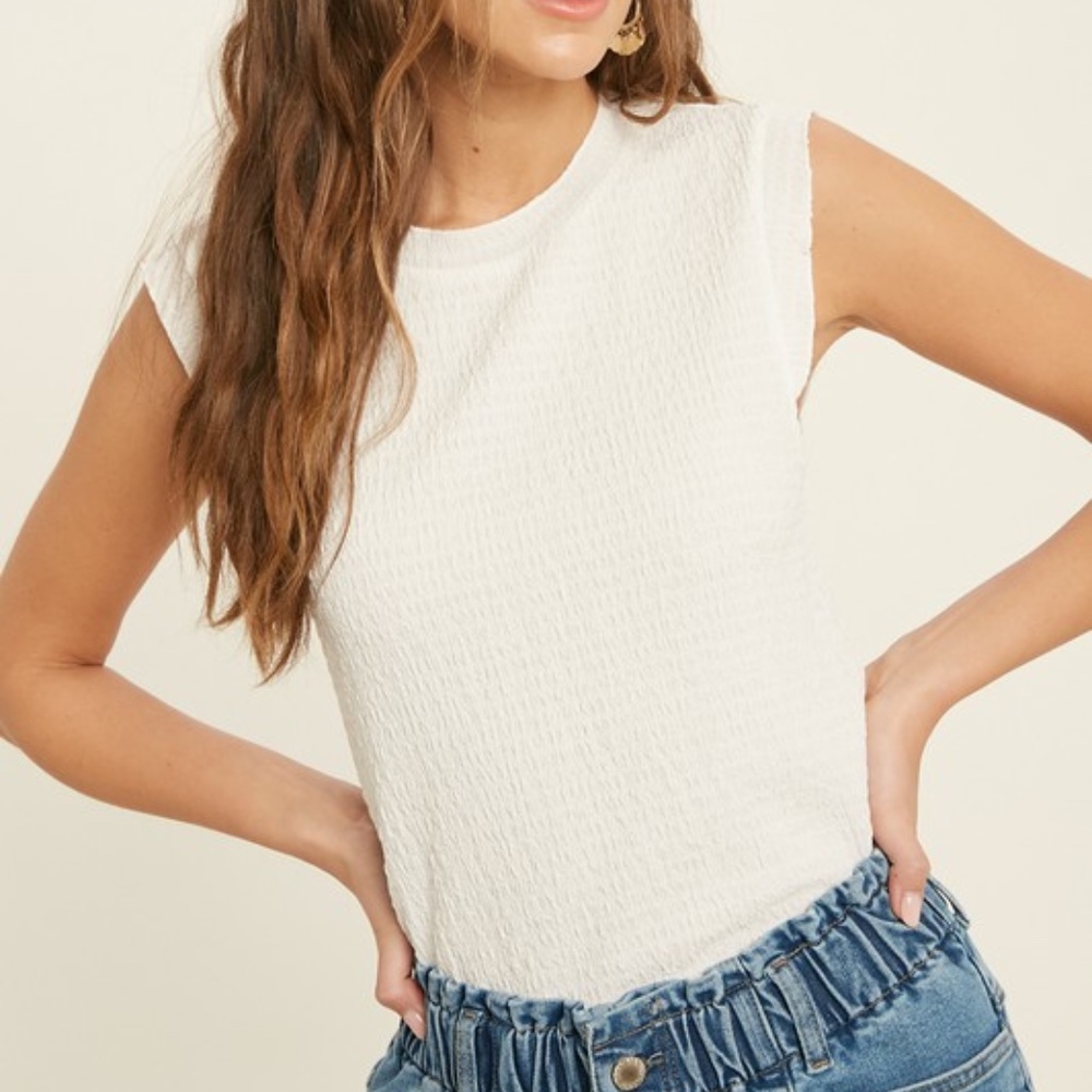 Wishlist, multiple sizes, white fitted top